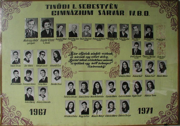 IV.B osztály tablója (1967-1971)