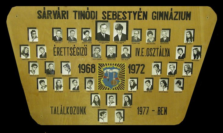 IV.E osztály tablója (1968-1972)