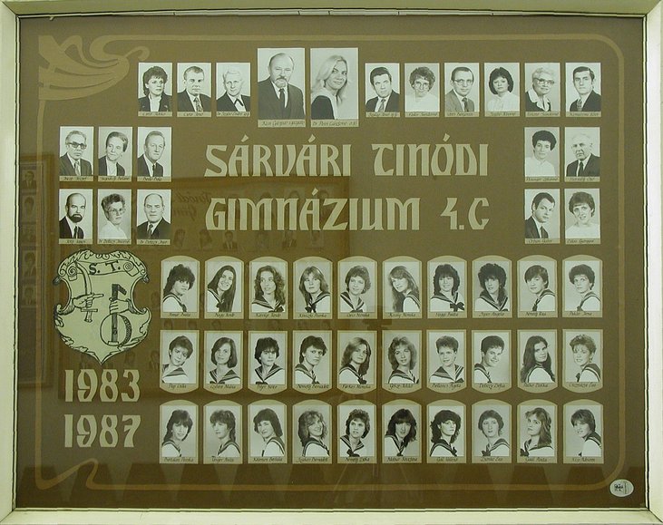 IV.C osztály tablója (1983-1987)