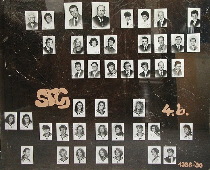 IV.B osztály tablója (1986-1990)