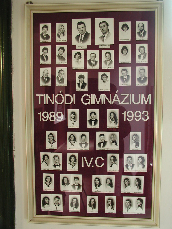 IV.C osztály tablója (1989-1993)