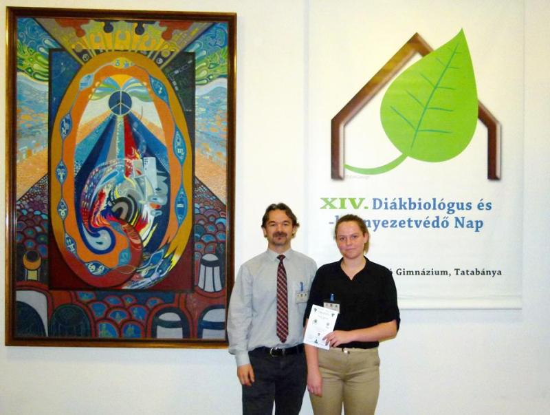 Vígh Viktor felkészítő tanár és Farkas Gabriella 10.A osztályos tanuló