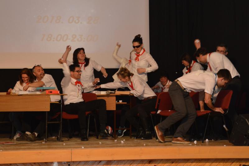 Tanári műsor Tanári műsor