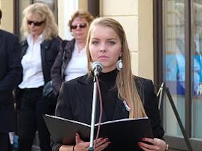 Csonka Frizsina 12.B osztályos tanuló