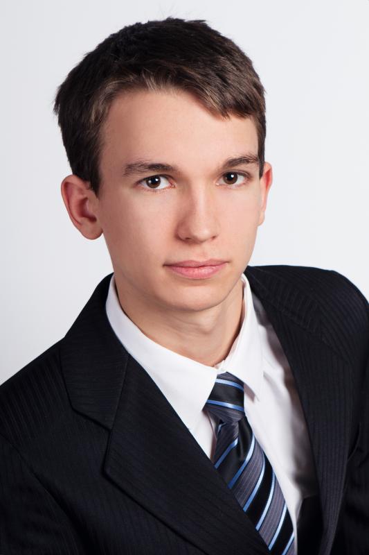 Kiss Flórián 12.B osztályos tanuló