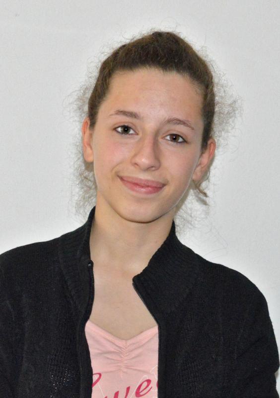 Kraszni Karina 9.B osztályos tanuló