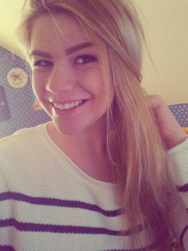 Dhellem Anna 11.B osztályos tanuló